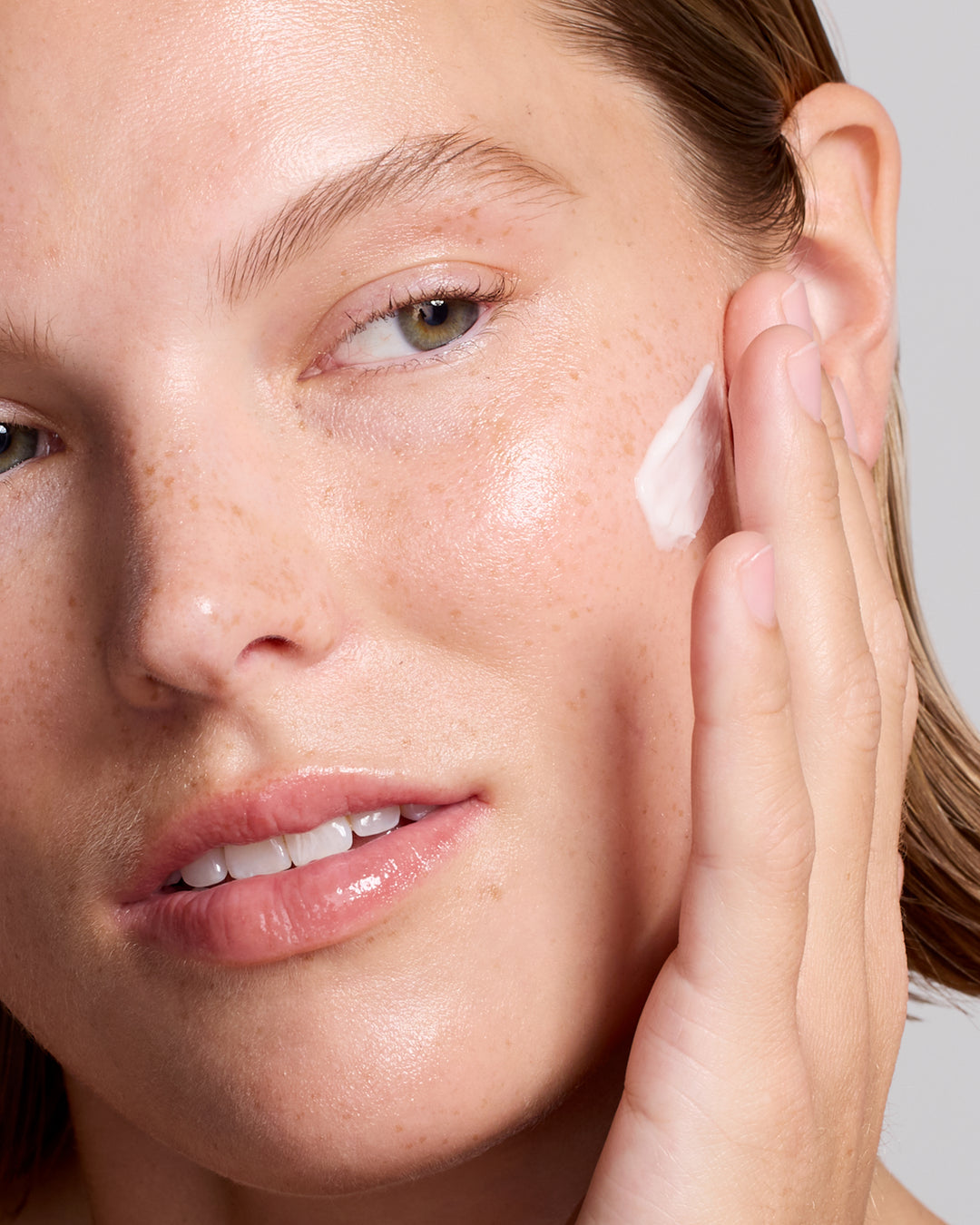 iS Clinical Daily Dynamic Hydrator 50g